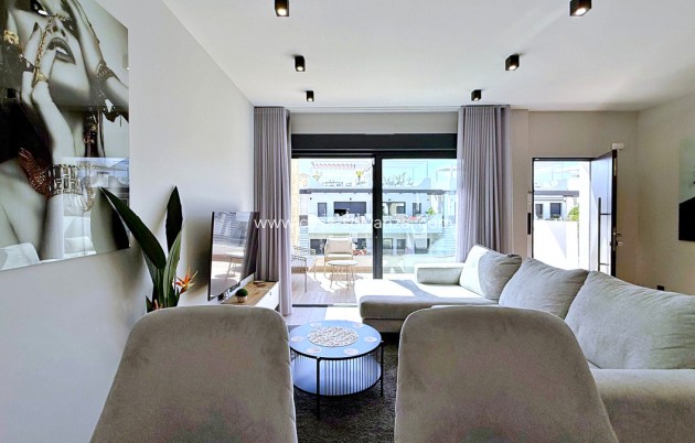 Resale - Apartment / flat - Orihuela - Punta Prima