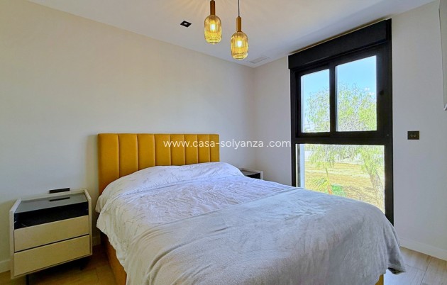 Resale - Apartment / flat - Orihuela - Punta Prima