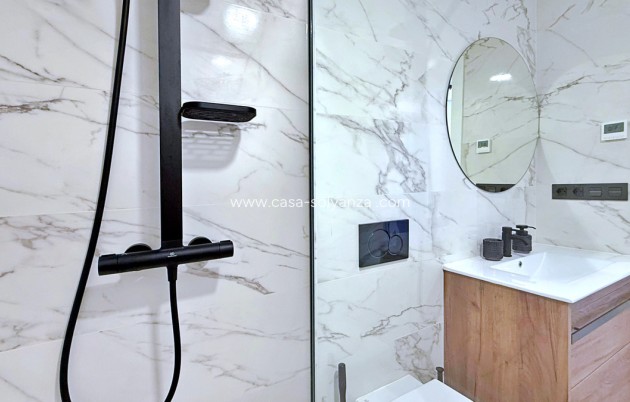 Resale - Apartment / flat - Orihuela - Punta Prima