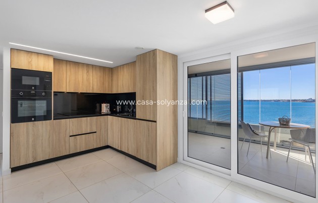 Resale - Apartment / flat - Orihuela - Punta Prima