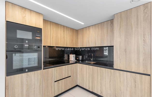 Resale - Apartment / flat - Orihuela - Punta Prima