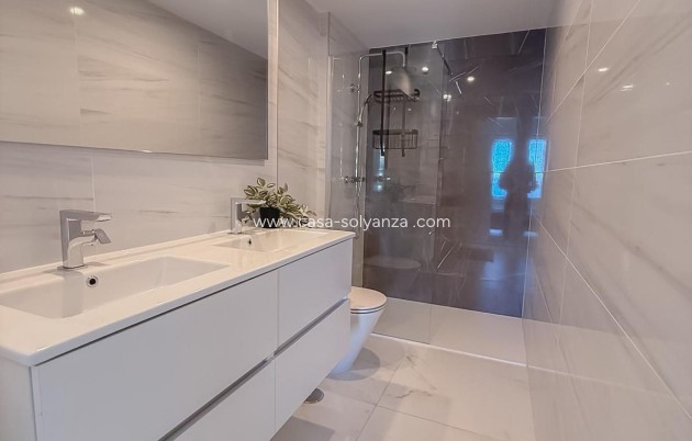 Resale - Apartment / flat - Orihuela - Punta Prima