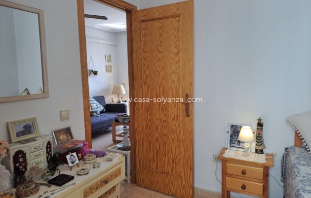 Resale - Apartment / flat - Torrevieja - Torrevieja Centro