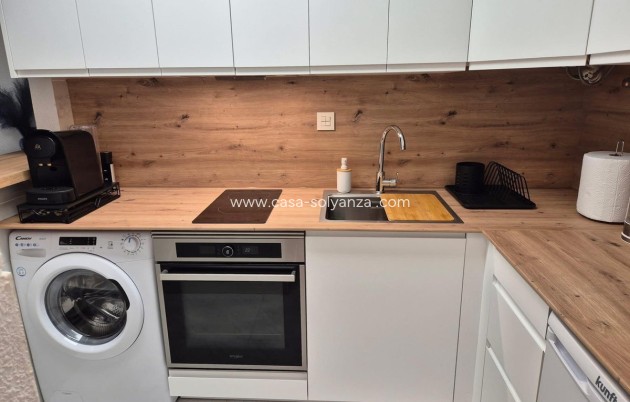 Resale - Apartment / flat - Torrevieja - La Mata