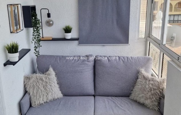 Resale - Apartment / flat - Torrevieja - La Mata