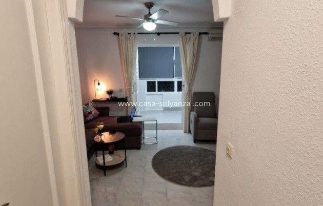 Resale - Apartment / flat - Torrevieja - La Mata