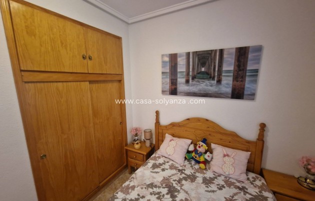 Resale - Apartment / flat - Torrevieja - Torrevieja Centro