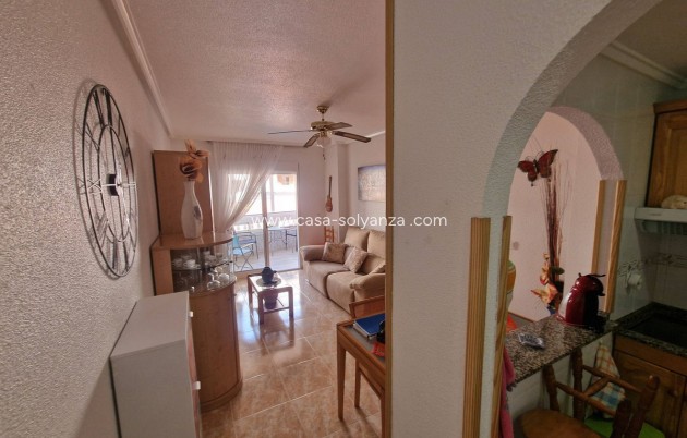 Resale - Apartment / flat - Torrevieja - Torrevieja Centro