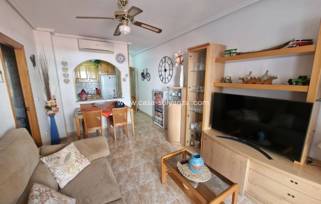 Resale - Apartment / flat - Torrevieja - Torrevieja Centro