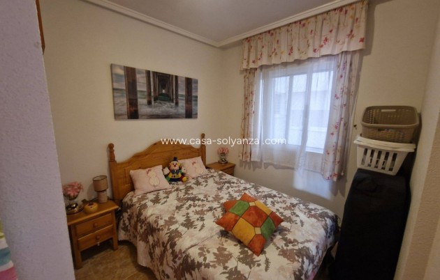 Resale - Apartment / flat - Torrevieja - Torrevieja Centro