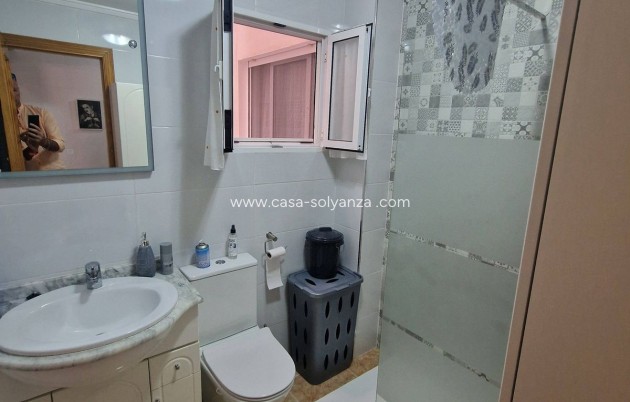 Resale - Apartment / flat - Torrevieja - Torrevieja Centro