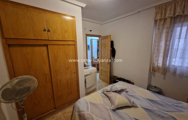Resale - Apartment / flat - Torrevieja - Torrevieja Centro