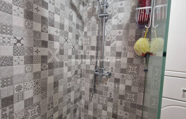 Resale - Apartment / flat - Torrevieja - Torrevieja Centro