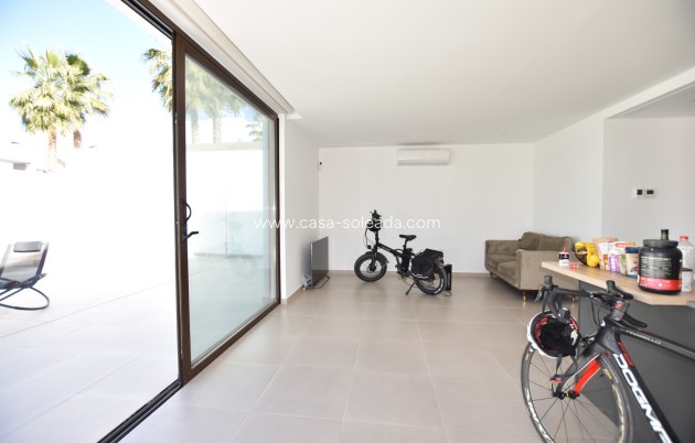 Resale - Villa - Benijofar - Costa Blanca