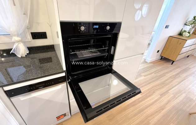 Revente - Appartement - Torrevieja - Torrevieja Centro