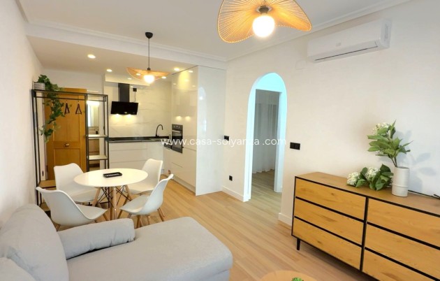 Revente - Appartement - Torrevieja - Torrevieja Centro