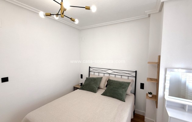 Revente - Appartement - Torrevieja - Torrevieja Centro