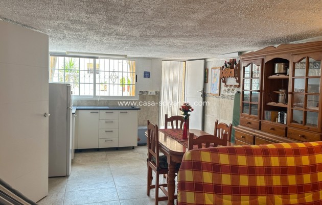 Resale - Townhouse - Torrevieja - Torrevieja Centro
