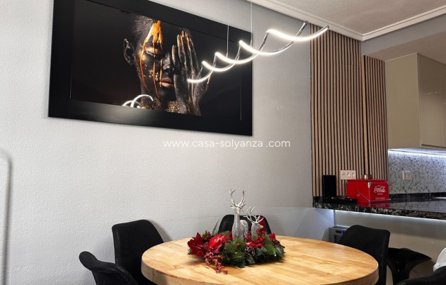 Revente - Appartement - Torrevieja - Torrevieja Centro