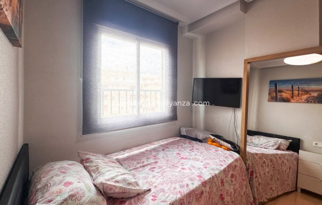 Revente - Appartement - Torrevieja - Torrevieja Centro