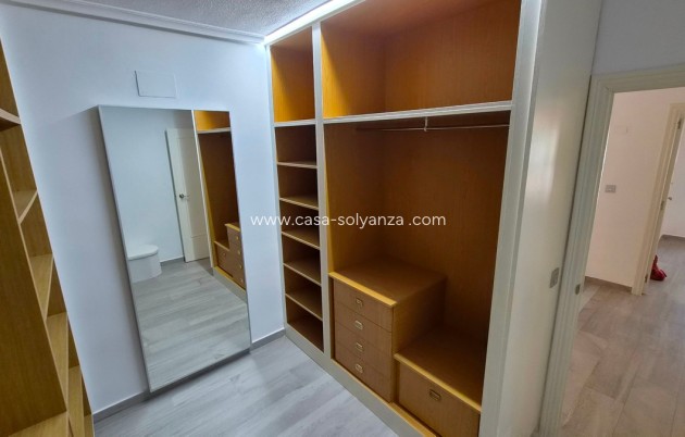 Reventa - Apartamento / piso - Torrevieja - Torrevieja Centro
