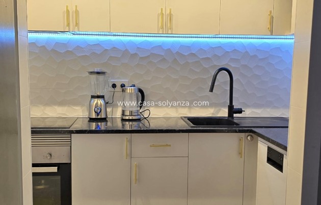 Reventa - Apartamento / piso - Torrevieja - Torrevieja Centro