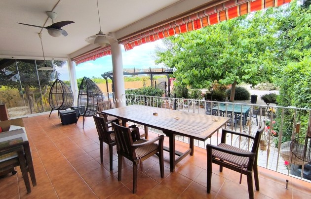 Wiederverkauf - Country Property/Finca - Orihuela