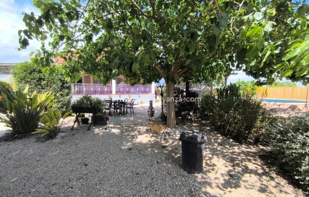 Wiederverkauf - Country Property/Finca - Orihuela