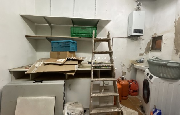 Resale - Apartment / flat - Torrevieja - Torrevieja Centro