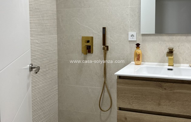 Herverkoop - Appartement / flat - Torrevieja - Torrevieja Centro