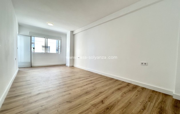 Revente - Appartement - Torrevieja - Torrevieja Centro