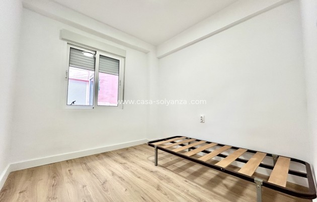 Revente - Appartement - Torrevieja - Torrevieja Centro