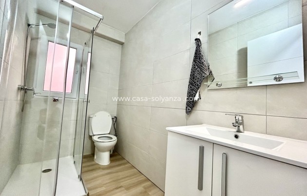 Revente - Appartement - Torrevieja - Torrevieja Centro
