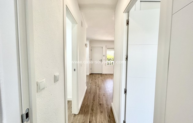 Resale - Apartment / flat - Orihuela - Villamartin