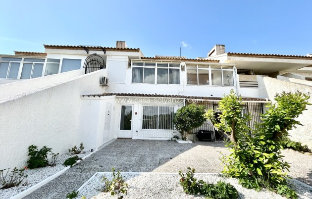 Resale - Apartment / flat - Orihuela - Villamartin