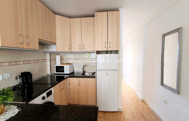Resale - Apartment / flat - Torrevieja - Torrevieja Centro