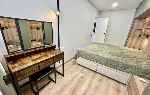 Revente - Appartement - Torrevieja - Torrevieja Centro