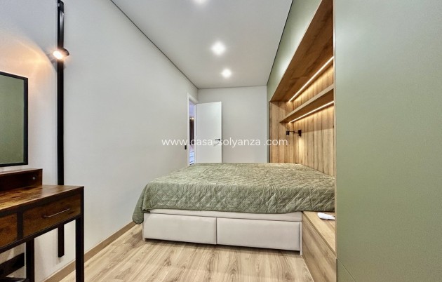 Revente - Appartement - Torrevieja - Torrevieja Centro