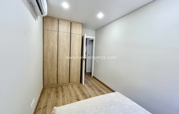 Revente - Appartement - Torrevieja - Torrevieja Centro