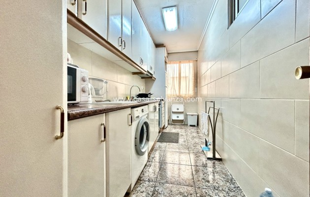 Resale - Apartment / flat - Orihuela - Punta Prima