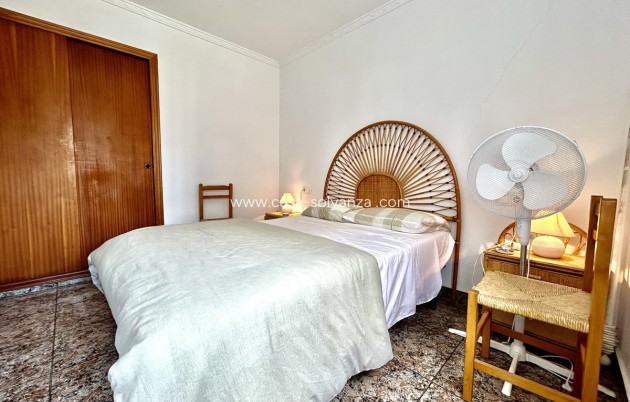 Resale - Apartment / flat - Orihuela - Punta Prima
