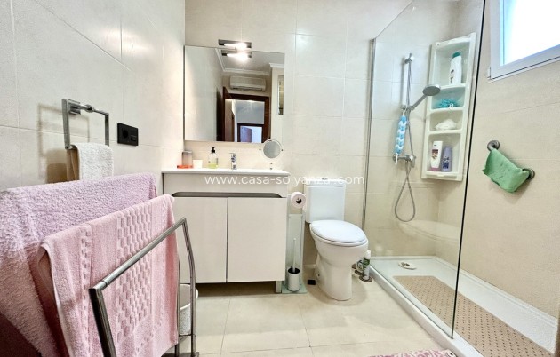Resale - Apartment / flat - Orihuela - Punta Prima