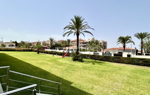 Resale - Apartment / flat - Orihuela - Punta Prima