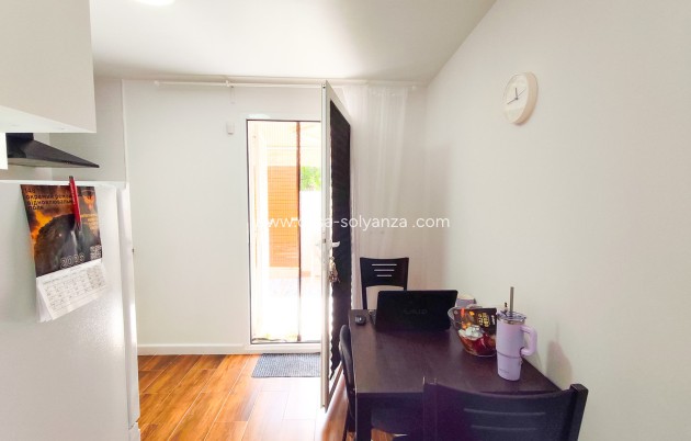 Resale - Townhouse - Torrevieja - Torrevieja Centro
