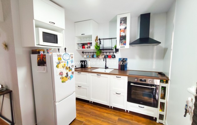 Resale - Townhouse - Torrevieja - Torrevieja Centro
