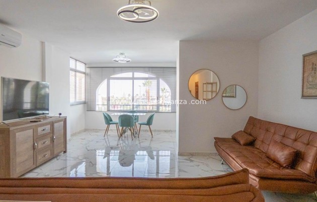 Wiederverkauf - Wohnung - Orihuela Costa - Villamartín