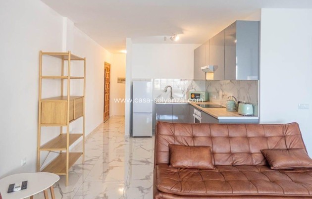 Wiederverkauf - Wohnung - Orihuela Costa - Villamartín