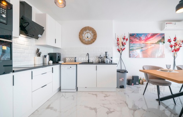 Resale - Apartment / flat - Orihuela - Punta Prima