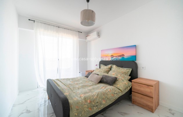 Resale - Apartment / flat - Orihuela - Punta Prima