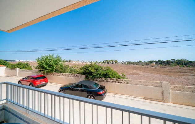 Resale - Apartment / flat - Orihuela - Punta Prima
